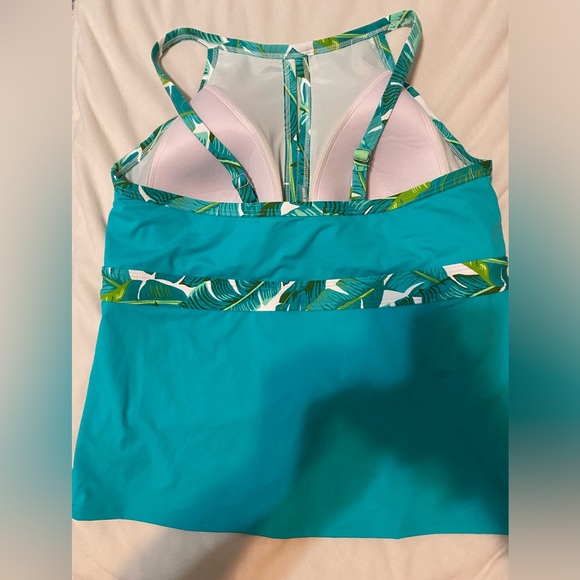 Lands end top - Picture 3 of 4